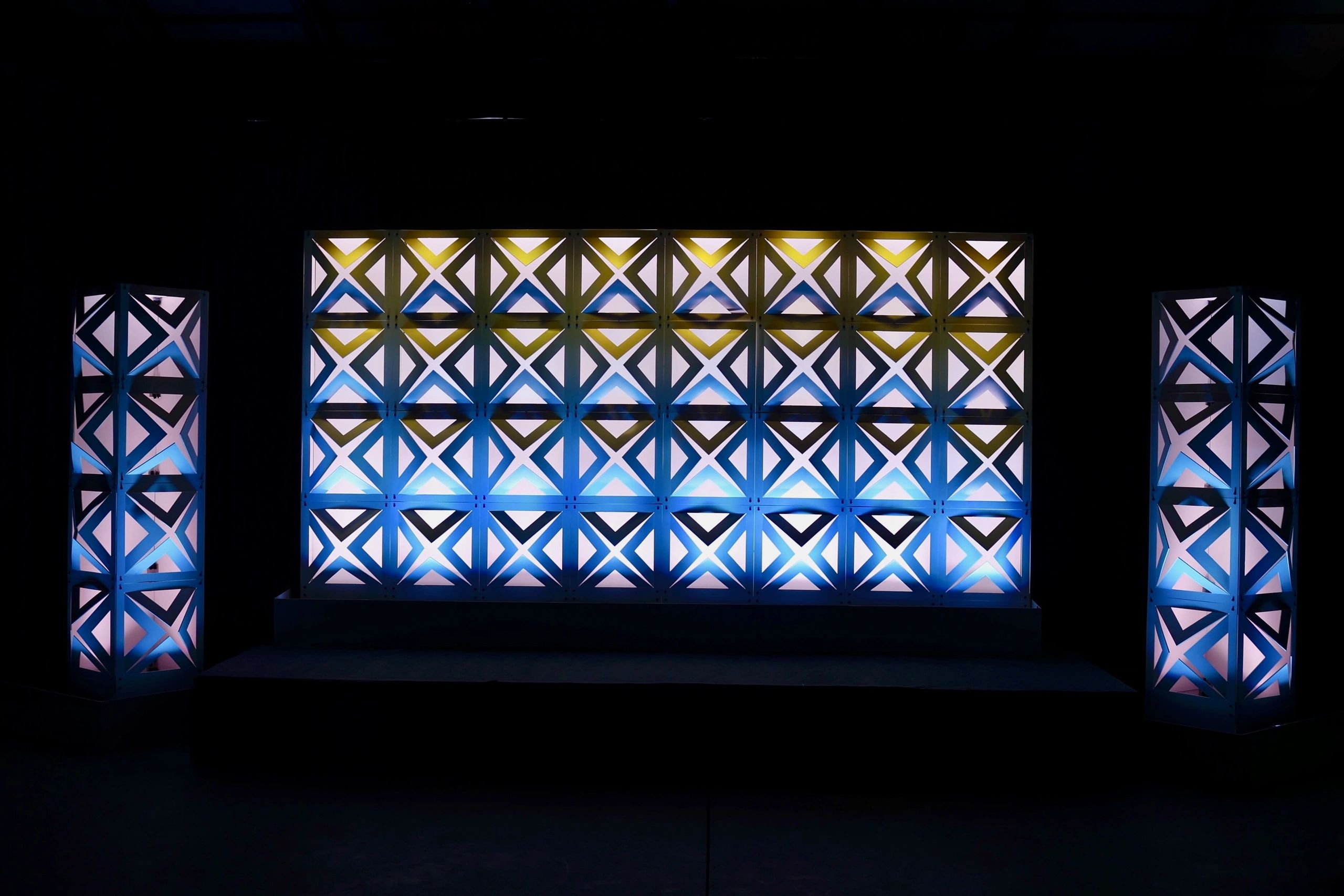 Geometric Perspective Canvas